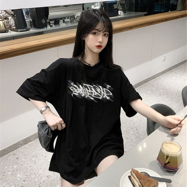 2020 летом новый корейский футболка версия темно-черный рыхлый длина средней bf граффити напечатали короткий рукав футболки женщин ins 5jkus, White
2020 летом новый корейский футболка версия темно-черный рыхлый длина средней bf граффити напечатали короткий рукав футболки женщин ins 5jkus, White