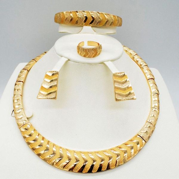 2020 bridal gift nigerian wedding african beads jewelry set brand woman fashion dubai gold color jewelry set wholesale design, Silver
2020 bridal gift nigerian wedding african beads jewelry set brand woman fashion dubai gold color jewelry set wholesale design, Silver