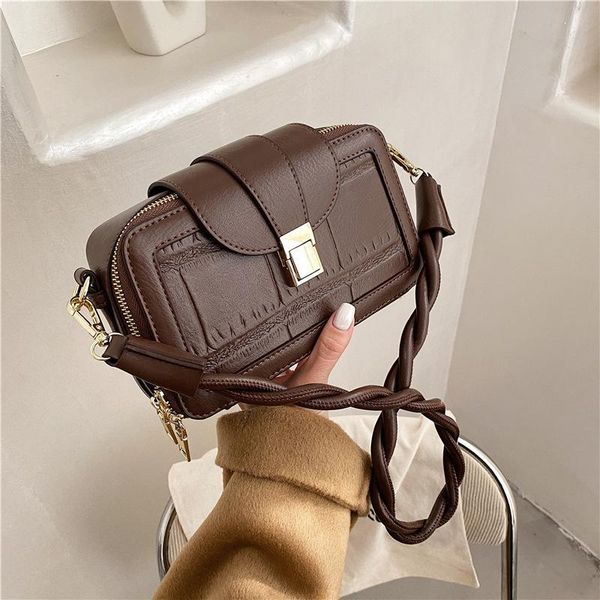 cross body vintage women shoulder bag twist strap crocodile pattern ladies purses and handbags bolsos para mujer crossbody messenger
cross body vintage women shoulder bag twist strap crocodile pattern ladies purses and handbags bolsos para mujer crossbody messenger