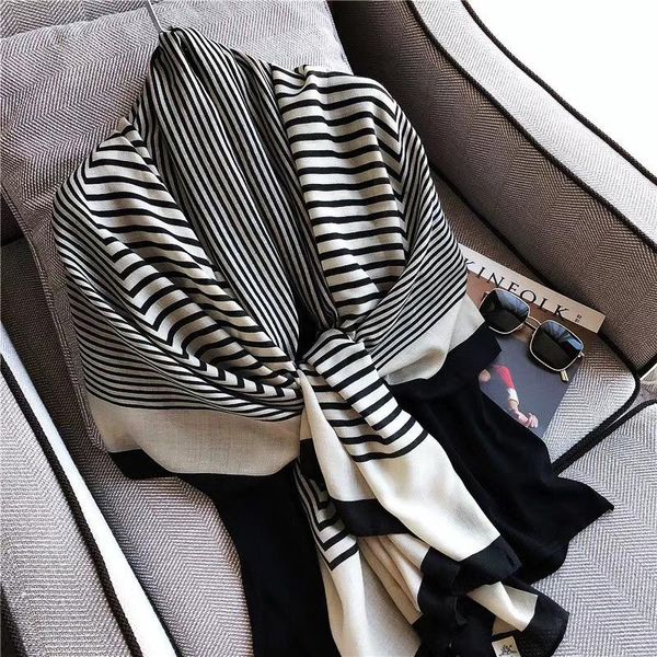 scarves 2021 winter scarf ladies pure cotton warm striped muslim headscarves uk print, Blue;gray
scarves 2021 winter scarf ladies pure cotton warm striped muslim headscarves uk print, Blue;gray