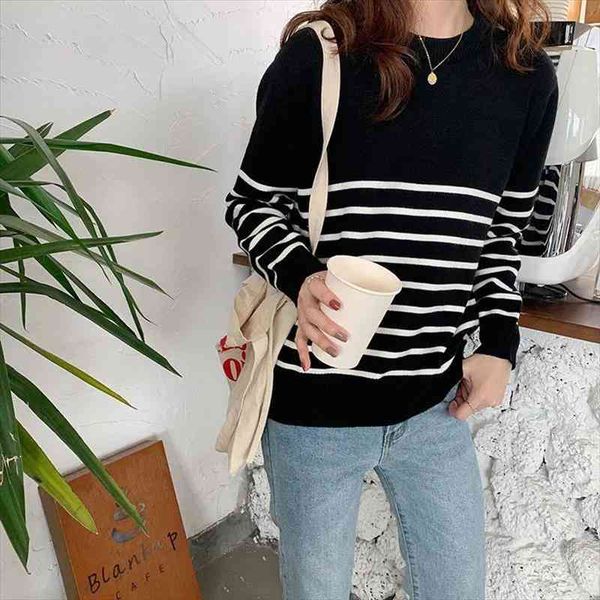 Sueters De Mujer Black And White Striped O-collar Pullover Vintage Women Tops Casual Korean Version Fashion Knitted Slim Sweater, White;black
Sueters De Mujer Black And White Striped O-collar Pullover Vintage Women Tops Casual Korean Version Fashion Knitted Slim Sweater, White;black