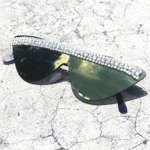 2021 sunglasses women men fashion rimless flame sun glass rhinestones mirror luxury cat eyewear uv400 fml, White;black
2021 sunglasses women men fashion rimless flame sun glass rhinestones mirror luxury cat eyewear uv400 fml, White;black