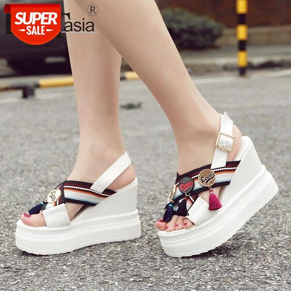doratasia female pulk summer sandals wedges fashion sandals women open toe back strap striped patchwork platform shoes woman #mm0x, Black
doratasia female pulk summer sandals wedges fashion sandals women open toe back strap striped patchwork platform shoes woman #mm0x, Black