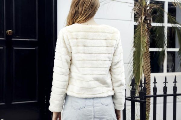 fall 2020 faux fur coat women fashion short female jacket women's artificial fur coat ladies casaco feminino kj8861, Black
fall 2020 faux fur coat women fashion short female jacket women's artificial fur coat ladies casaco feminino kj8861, Black