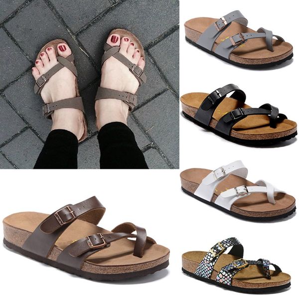 2021 mayari leather men's wooden slippers new fashion women sandals home shoes flip flop beach slippers eur34-47
2021 mayari leather men's wooden slippers new fashion women sandals home shoes flip flop beach slippers eur34-47