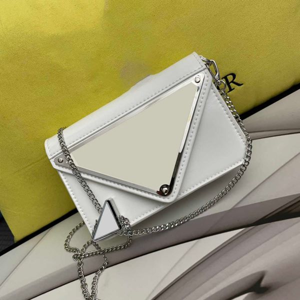 new season products show style cross body bag shoulder bags retro casual high capacity fashion simple luxury clutch bags
new season products show style cross body bag shoulder bags retro casual high capacity fashion simple luxury clutch bags