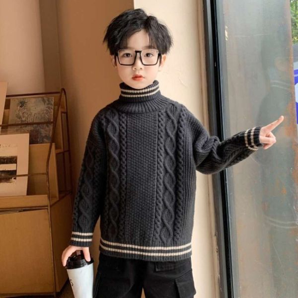 high men's thickened collar middle school children's white 2020 winter new handsome boys' sweater, Blue 
high men's thickened collar middle school children's white 2020 winter new handsome boys' sweater, Blue