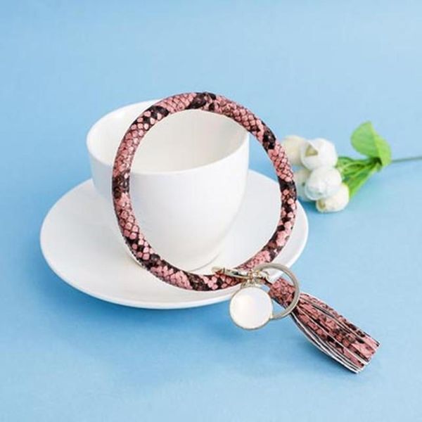 fashion ring pu leathe tassel keychain gifts for women llaveros mujer car bag accessories keyring jewelry accessory ch3594 h bbycjb
fashion ring pu leathe tassel keychain gifts for women llaveros mujer car bag accessories keyring jewelry accessory ch3594 h bbycjb