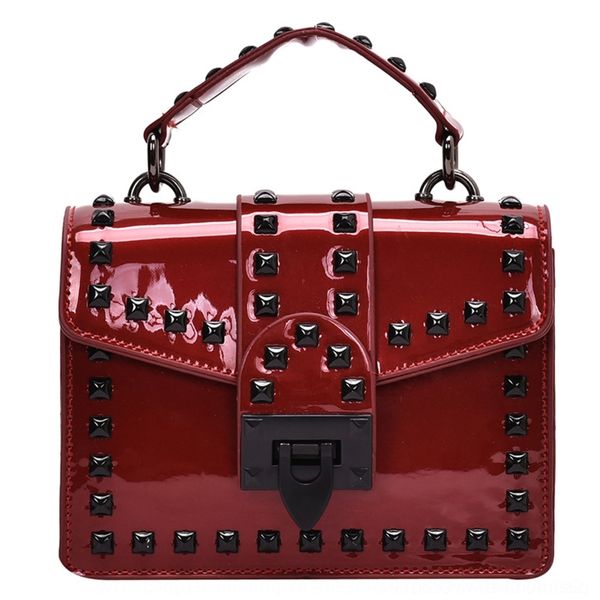 9lard korean foreign style patent leather net red women 2020 new shoulder bag fashion texture one of versatile version shoulder messenger ba
9lard korean foreign style patent leather net red women 2020 new shoulder bag fashion texture one of versatile version shoulder messenger ba