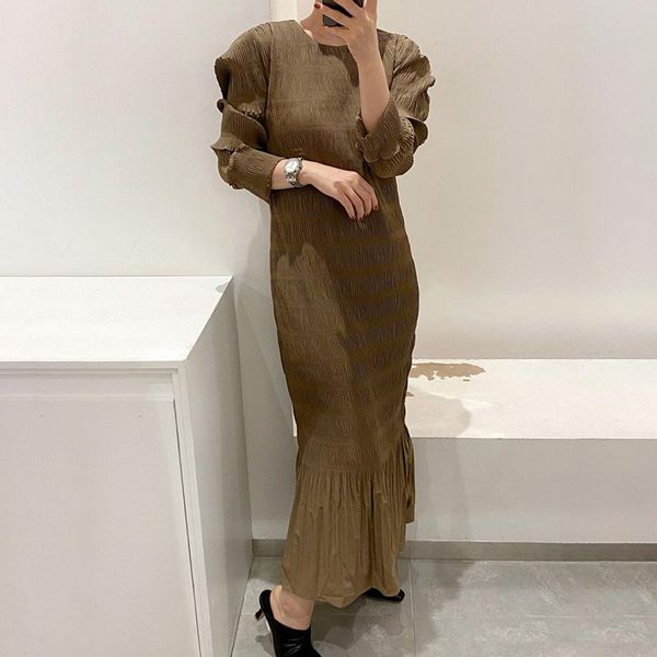 2021 korean new chic autumn round neck pleated slim long-sleeved hem fashionable ruffle mid-calf dress, Black;gray
2021 korean new chic autumn round neck pleated slim long-sleeved hem fashionable ruffle mid-calf dress, Black;gray