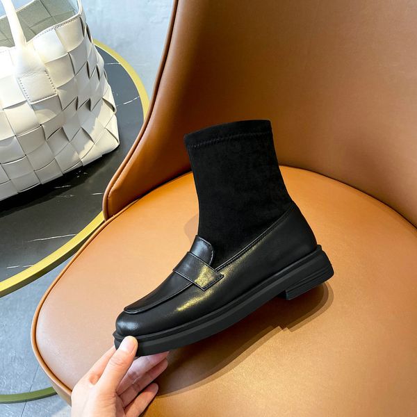 2021 new casual round toe winter slip on women shoes patchwork pu leather flock ankle square heel short boots size 34-43 ozbn, Black
2021 new casual round toe winter slip on women shoes patchwork pu leather flock ankle square heel short boots size 34-43 ozbn, Black