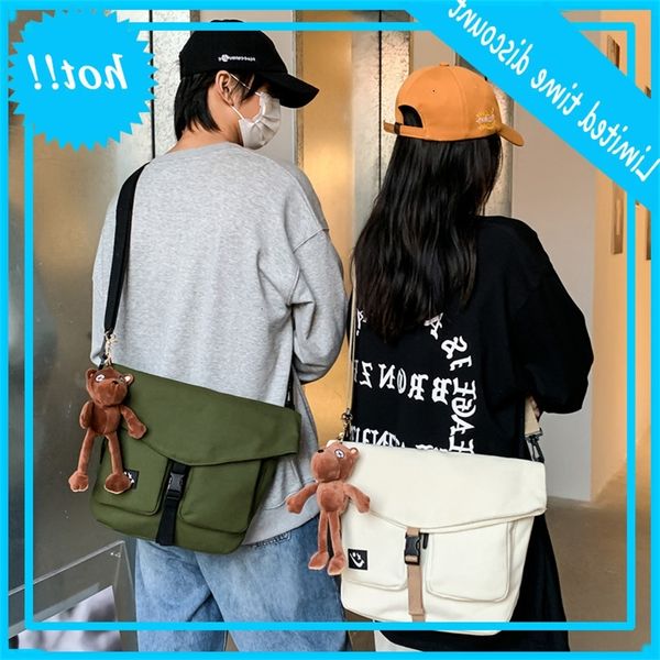 2020 new style messenger feminine temperament canvas simple street dark postman bag 
2020 new style messenger feminine temperament canvas simple street dark postman bag