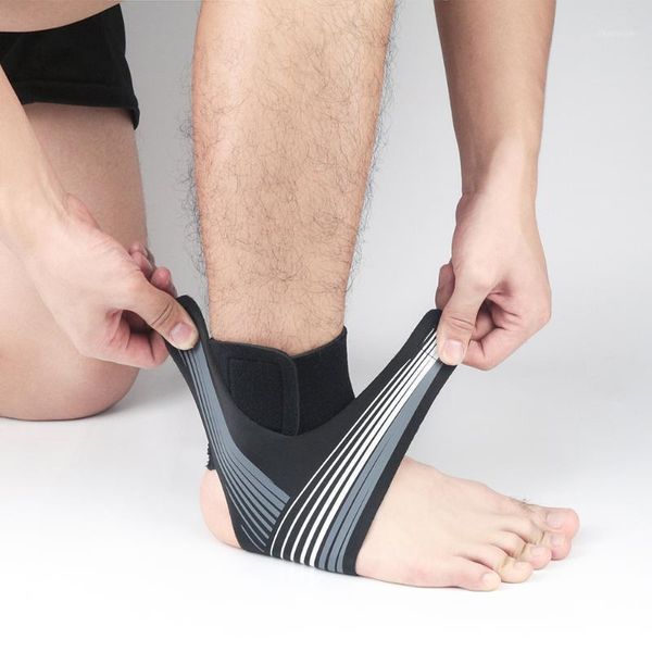 ankle support brace basketball football running climbing ankle protection bandage sports workout equipment1, Blue;black
ankle support brace basketball football running climbing ankle protection bandage sports workout equipment1, Blue;black