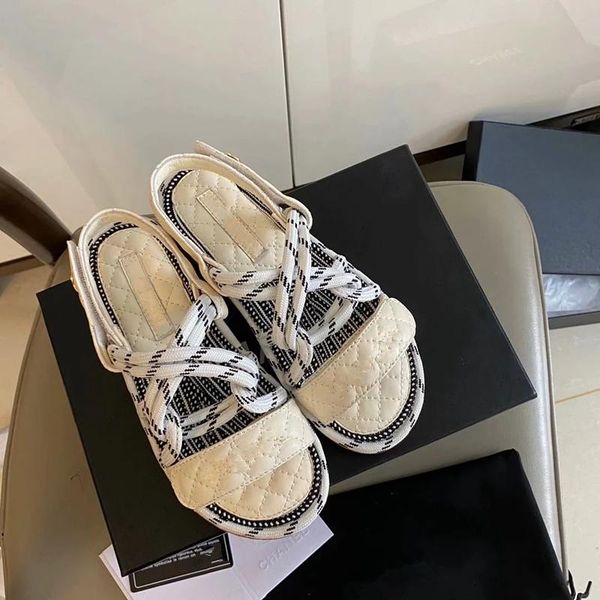 brand designer fashion summer shoes woman flat sandal rope loop sandals women 2021 beach genuine leather white casual shoes, Black
brand designer fashion summer shoes woman flat sandal rope loop sandals women 2021 beach genuine leather white casual shoes, Black