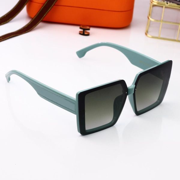 luxury summer sunglasses man woman fashion goggle beach sun glasses design uv400 5 color optional 4201, White;black
luxury summer sunglasses man woman fashion goggle beach sun glasses design uv400 5 color optional 4201, White;black