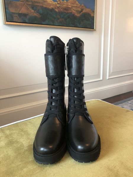 genuine leather martin boots women designer ladies boots winter warm brushed black color
genuine leather martin boots women designer ladies boots winter warm brushed black color