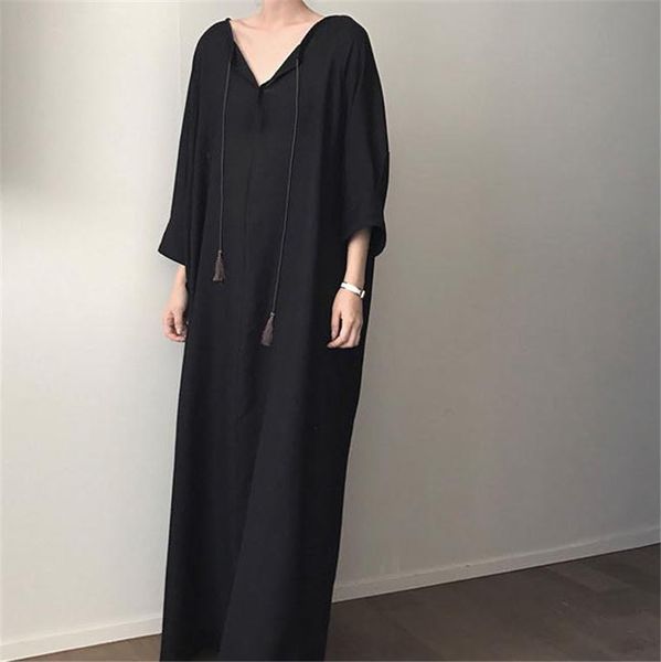 2021 Female New Korean Chic V-neck Loose Niche Dressed in Long Black Retro Robe Harajuku Long-sleeved Dress Big OZF6, Black;gray
2021 Female New Korean Chic V-neck Loose Niche Dressed in Long Black Retro Robe Harajuku Long-sleeved Dress Big OZF6, Black;gray