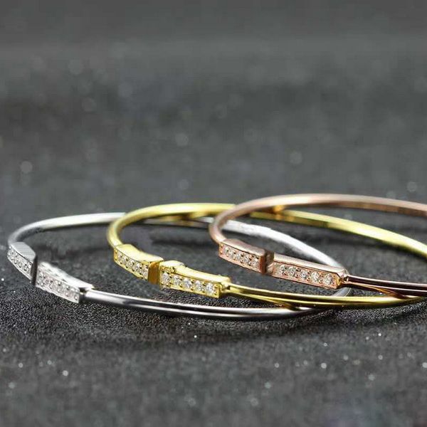 rose gold silver inlaid diamond cuff luxury simple fine openings bracelet romantic confession wedding jewellry to lover girlfriend anniversa, White
rose gold silver inlaid diamond cuff luxury simple fine openings bracelet romantic confession wedding jewellry to lover girlfriend anniversa, White