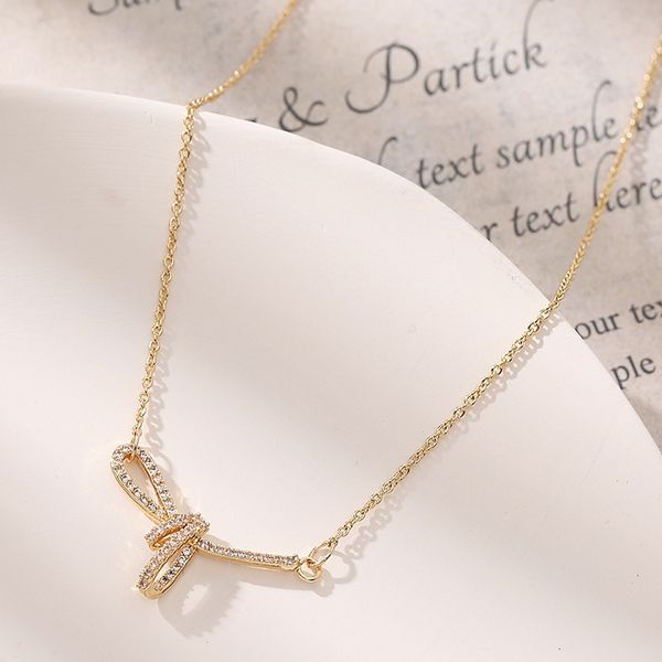 new diamond studded bow necklaces korean simple accessories boutique fashion necklaces for both men and women, Silver
new diamond studded bow necklaces korean simple accessories boutique fashion necklaces for both men and women, Silver