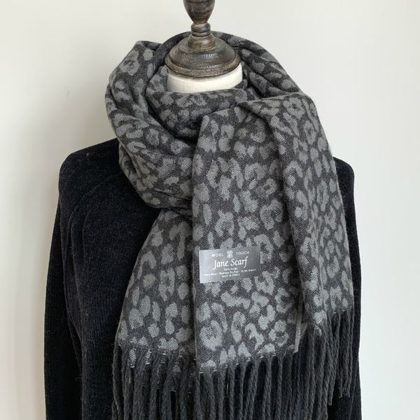 south korea east gate super large imitation cashmere leopard scarves for women's warm winter, Blue;gray
south korea east gate super large imitation cashmere leopard scarves for women's warm winter, Blue;gray