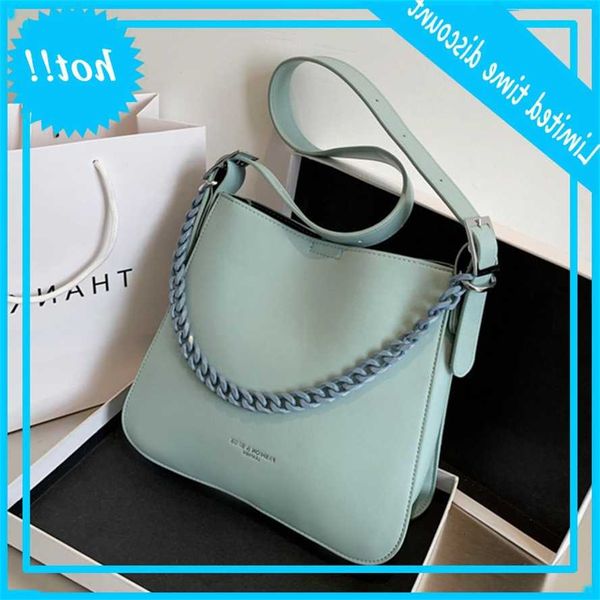 ladies chain handbag new fashion quality pu leather bags for women shoulder bag dame travel handbags
ladies chain handbag new fashion quality pu leather bags for women shoulder bag dame travel handbags