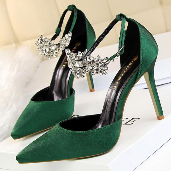 2021 summer elegant women fairy 9.5cm stripper high heels bridal sandals shallow pointed toe rhinestone sandals blue lady shoes, Black
2021 summer elegant women fairy 9.5cm stripper high heels bridal sandals shallow pointed toe rhinestone sandals blue lady shoes, Black