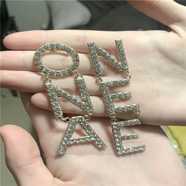 have stamp fashion letter hoop diamond double gold earrings aretes orecchini for women party wedding lovers gift jewelry engagement box gold, Golden;silver
have stamp fashion letter hoop diamond double gold earrings aretes orecchini for women party wedding lovers gift jewelry engagement box gold, Golden;silver