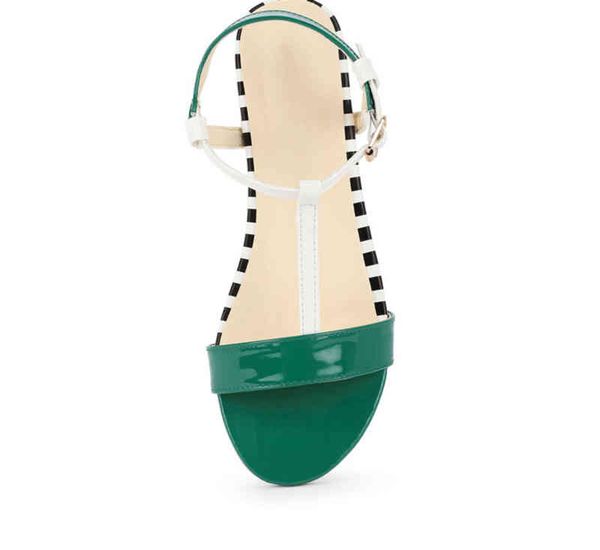 large color matching sandals, european and american flat bottomed flip toe sandals, cross-border foreign trade flat bottoms, Black
large color matching sandals, european and american flat bottomed flip toe sandals, cross-border foreign trade flat bottoms, Black