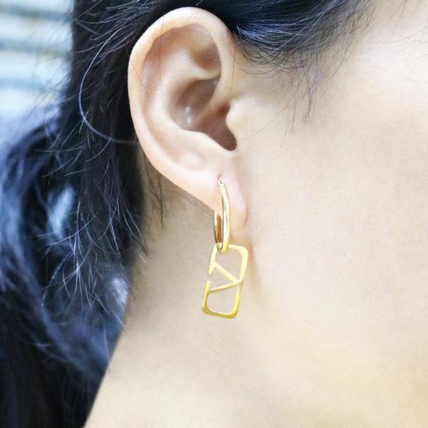 luxury drop earrings long v-shaped for women stainless steel charm hoop earrings for party wedding dangle jewelry gift, Silver
luxury drop earrings long v-shaped for women stainless steel charm hoop earrings for party wedding dangle jewelry gift, Silver