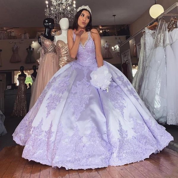unique lavender ball gown quinceanera dresses v neck zip back sweep train lace long formal prom party gowns for sweet 16 tutu skirt, Blue;red
unique lavender ball gown quinceanera dresses v neck zip back sweep train lace long formal prom party gowns for sweet 16 tutu skirt, Blue;red