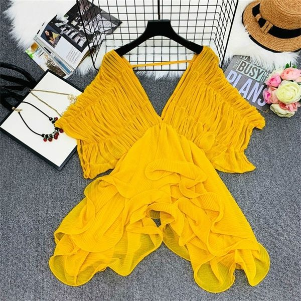 korean v-neck chiffon shirt summer new bat sleeve pleated blouse irregular ruffles sunscreen shirts outwear 53195 y200622, White
korean v-neck chiffon shirt summer new bat sleeve pleated blouse irregular ruffles sunscreen shirts outwear 53195 y200622, White