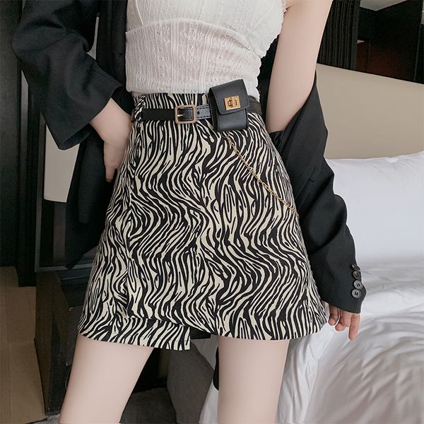 2020 autumn new split zebra versatile a-line high waist slim leopard print skirt women's dress
2020 autumn new split zebra versatile a-line high waist slim leopard print skirt women's dress