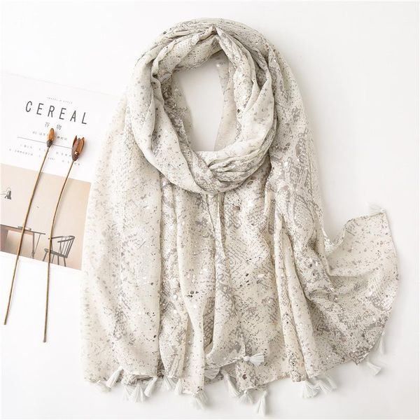 scarves 2021 rushed linen winter hijab amazon exports a type of printed snake for women in spring and summer europe america, Blue;gray
scarves 2021 rushed linen winter hijab amazon exports a type of printed snake for women in spring and summer europe america, Blue;gray