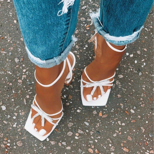 2021 european and american foreign trade new hollow-back crystal spool ultra high heels kjyu, Black
2021 european and american foreign trade new hollow-back crystal spool ultra high heels kjyu, Black
