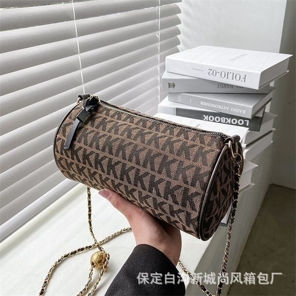 factory store shop cylinder bag women's 2022 new boston style single shoulder diagonal cross fashion letter chain sqh3
factory store shop cylinder bag women's 2022 new boston style single shoulder diagonal cross fashion letter chain sqh3