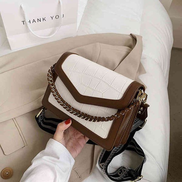 75% off luggage factory wholesale trendy bag women's spring and summer trend stone pattern single shoulder messenger bag ins small squa, Black;red
75% off luggage factory wholesale trendy bag women's spring and summer trend stone pattern single shoulder messenger bag ins small squa, Black;red