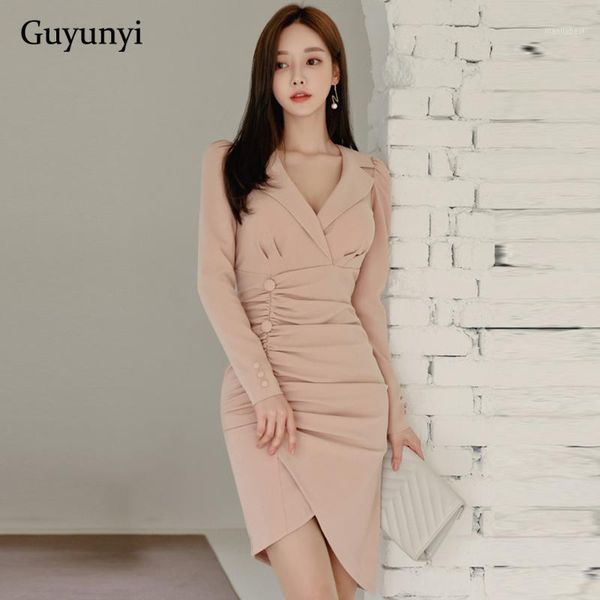 solid color elegant office lady dress 2021 spring simple high waist asymmetry folded decorative buttons women's party dress1, Black;gray
solid color elegant office lady dress 2021 spring simple high waist asymmetry folded decorative buttons women's party dress1, Black;gray