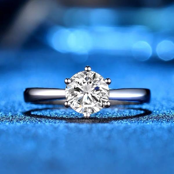 pure 18k white gold ring 1ct 2ct 3ct vvs1 round cut classic moissanite diamond jewelry ring wedding party anniversary ring t200411, Slivery;golden
pure 18k white gold ring 1ct 2ct 3ct vvs1 round cut classic moissanite diamond jewelry ring wedding party anniversary ring t200411, Slivery;golden
