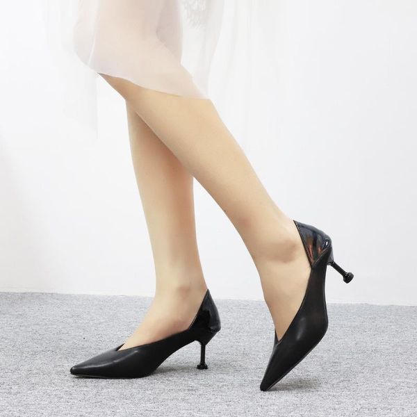 6cm pumps 2020 women's shoes spring new v port colorblock high heels pointed toepumps with pumps and heels, Black
6cm pumps 2020 women's shoes spring new v port colorblock high heels pointed toepumps with pumps and heels, Black