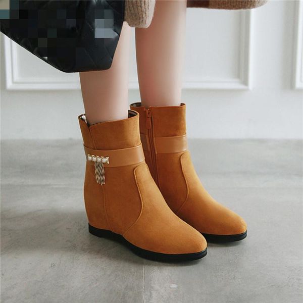 boots ymechic fashion 2021 crystal chain flock women winter shoes height increasing high heel ankle black yellow beige booties
boots ymechic fashion 2021 crystal chain flock women winter shoes height increasing high heel ankle black yellow beige booties