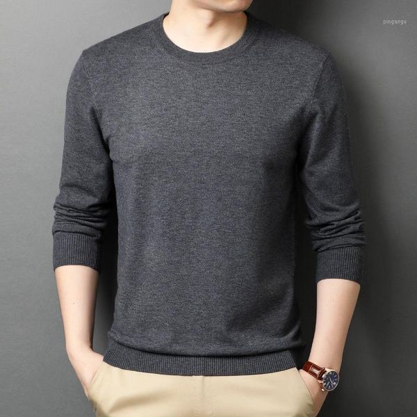 men's warm solid color sweater round neck thin section long sleeve young and middle-aged pullover sweater1, White;black
men's warm solid color sweater round neck thin section long sleeve young and middle-aged pullover sweater1, White;black