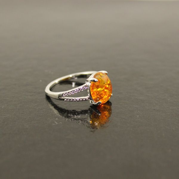 2022 fashion personality charm girls wedding ring oval crystal amber stone gold / silver ring suitable for christmas party gift manufacturer
2022 fashion personality charm girls wedding ring oval crystal amber stone gold / silver ring suitable for christmas party gift manufacturer
