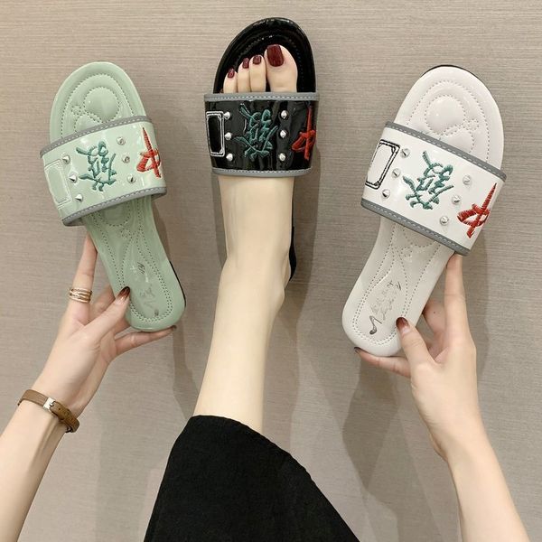 women's beach slippers embroidery rivet women sandals fashion colorful casual flats flip home shoes beach slippers slides x1020, Black
women's beach slippers embroidery rivet women sandals fashion colorful casual flats flip home shoes beach slippers slides x1020, Black