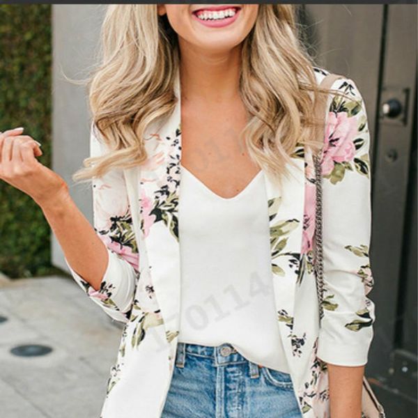 women's one-piece suit 2020 autumn new women's long-sleeved printed pocket small suit jacket clothing, White;black
women's one-piece suit 2020 autumn new women's long-sleeved printed pocket small suit jacket clothing, White;black