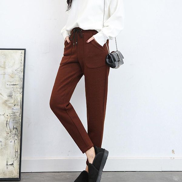 thicken women pencil pants 2021 autumn winter plus size style wool female work suit pant loose female trousers capris, Black;white
thicken women pencil pants 2021 autumn winter plus size style wool female work suit pant loose female trousers capris, Black;white