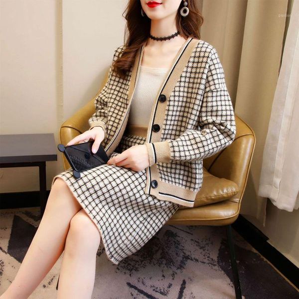 grid is sweater knitting cardigan suit japanese autumn new little v-neck long-sleeve joker female to wear suits1, White
grid is sweater knitting cardigan suit japanese autumn new little v-neck long-sleeve joker female to wear suits1, White