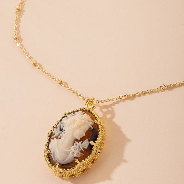 chokers ins 2021 gold chain butterfly insects resin queen head minimalism pendant choker necklace korean fashion chic party jewelry, Golden;silver
chokers ins 2021 gold chain butterfly insects resin queen head minimalism pendant choker necklace korean fashion chic party jewelry, Golden;silver