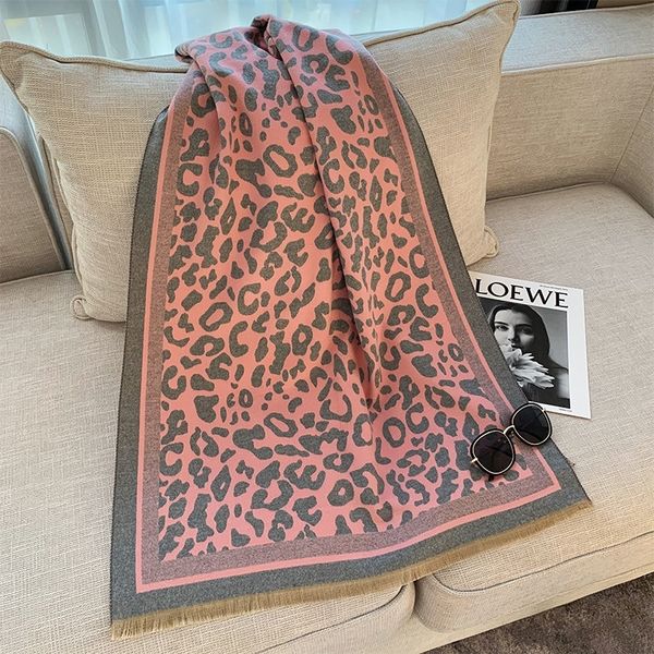 z43l pure scarf big square scarf women039;s silk color wild sunscreen shawl 90*90cm, Black;white
z43l pure scarf big square scarf women039;s silk color wild sunscreen shawl 90*90cm, Black;white