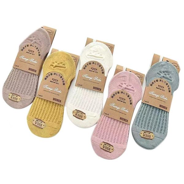 10 pairs / lot = 20 pieces spring summer breathable socks women invisible ladies simple hollow shallow socks women cotton, Black;white
10 pairs / lot = 20 pieces spring summer breathable socks women invisible ladies simple hollow shallow socks women cotton, Black;white