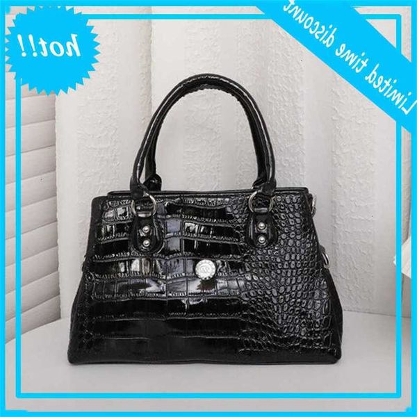 luxury crocodile pattern leather handling tasks for women 2021 new lady handbags shoulder bags brand trend crossbody task female
luxury crocodile pattern leather handling tasks for women 2021 new lady handbags shoulder bags brand trend crossbody task female